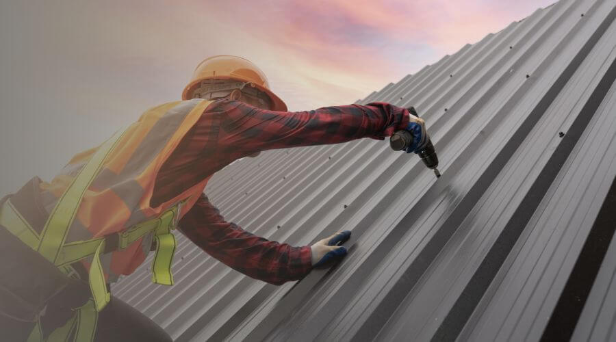 Professional gutter cleaning in Derrick City, PA